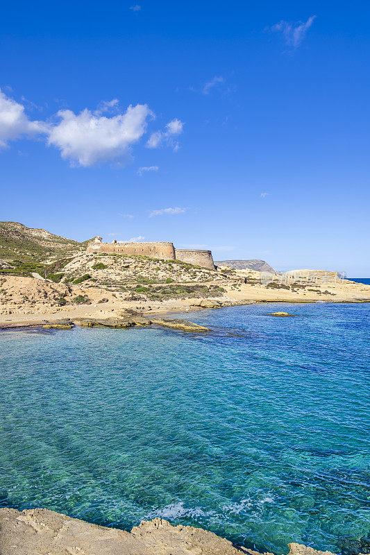 海岸风景在Cabo de Gata-Níjar自然保护区-西班牙